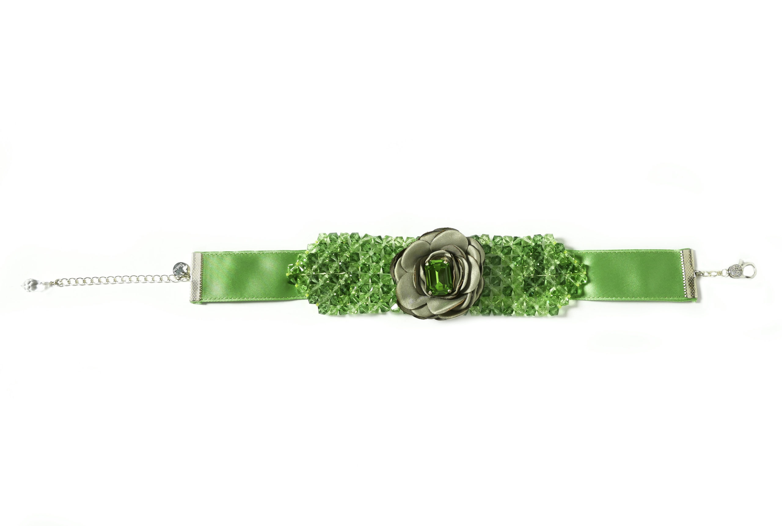 Collarino-Audrey-Peridot-aperto