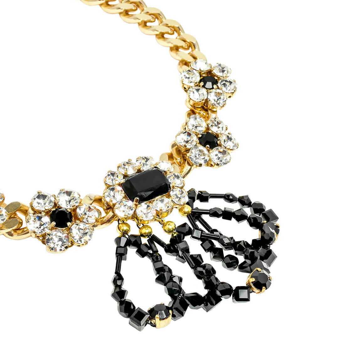 collana-sophia-nera-oro-dettaglio